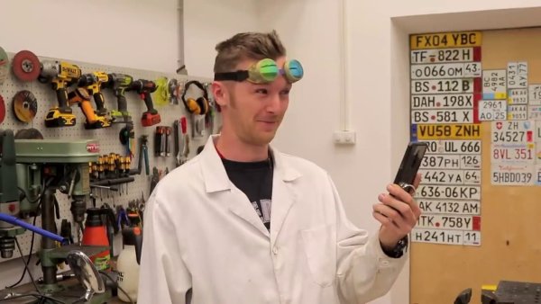 Доктор Дью здрасте Мем