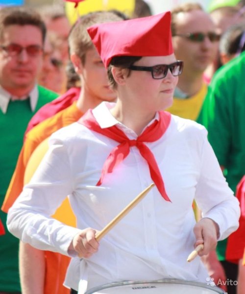 Пионерия гиф