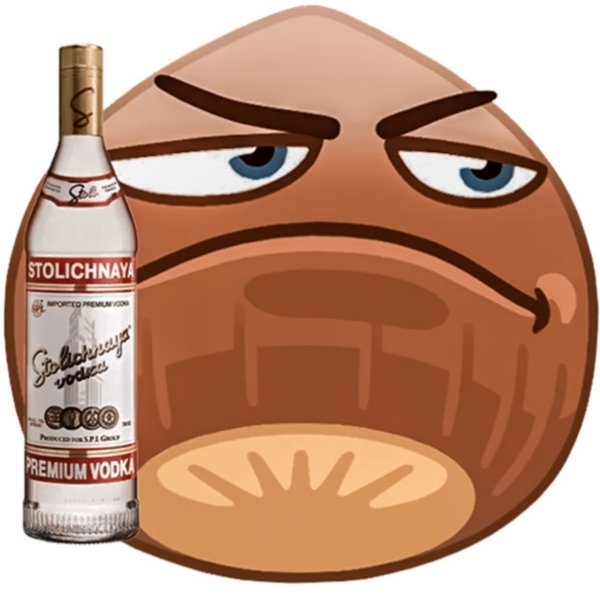 Бутылка водки в руке