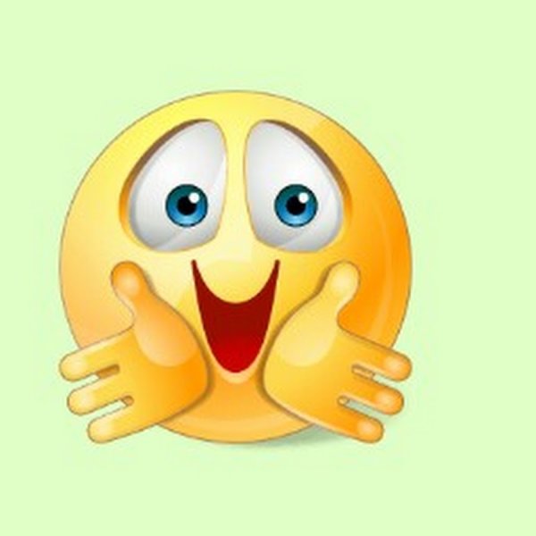 Обнимающобнимающий смайлик