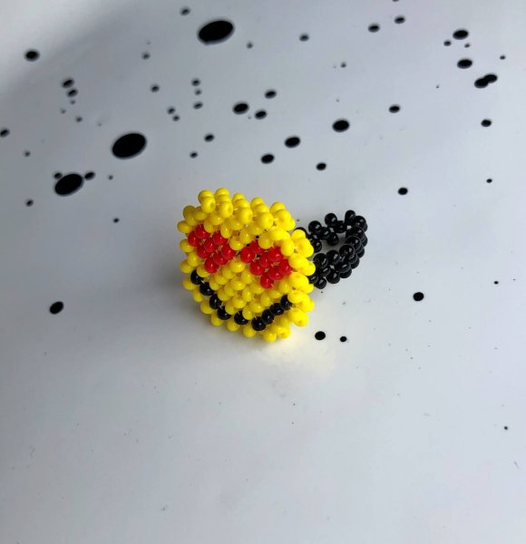 Смайлик из бисера маленький