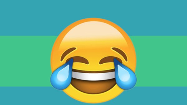 ЭМОДЖИ смеется