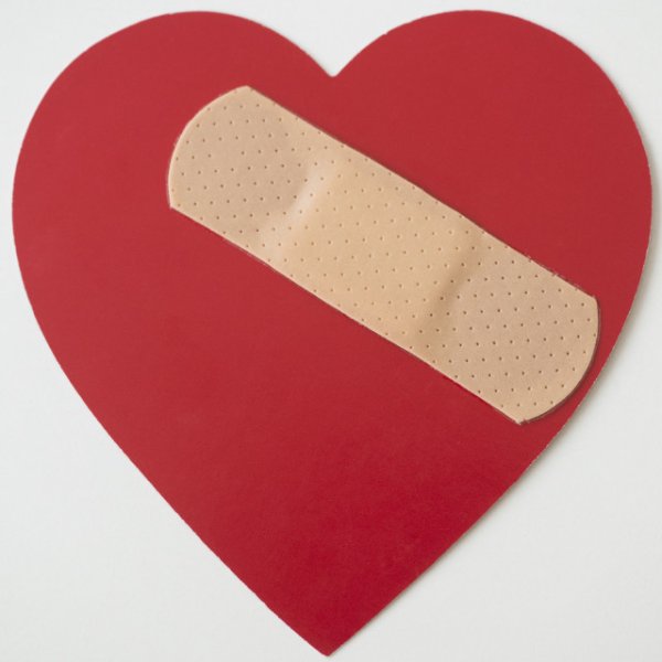 Сердце с пластырем