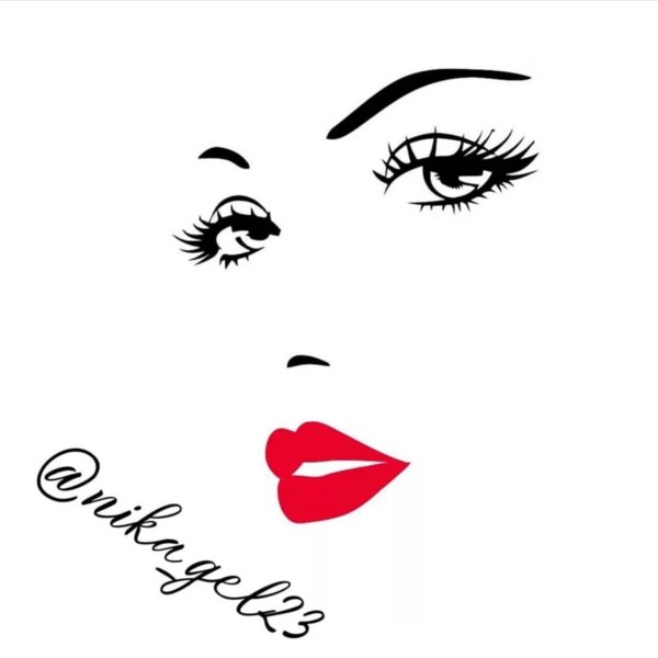 Очертания лица девушки