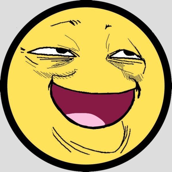 Йоба улыбается