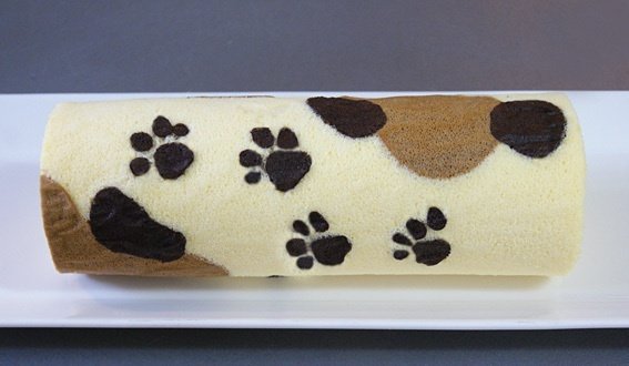 Рулет бисквитный с повидлом