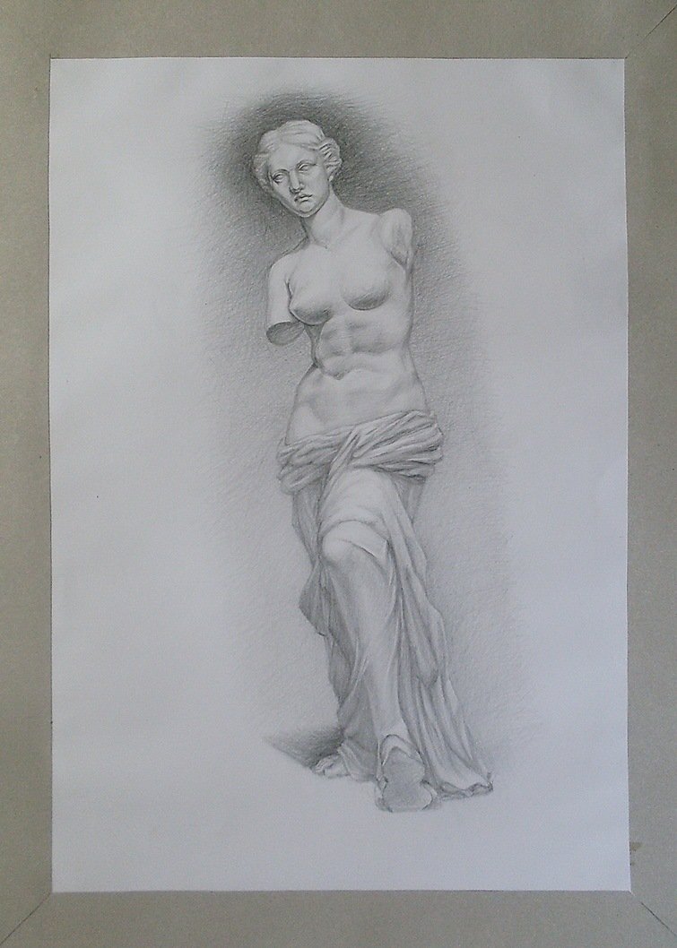 Венера Милосская карандашом портрет