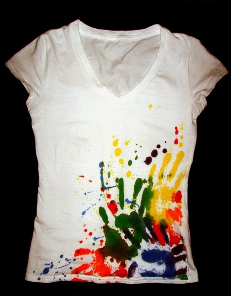Роспись по ткани футболки