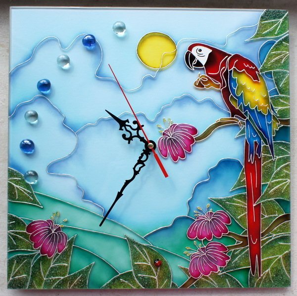 Витраж с часами