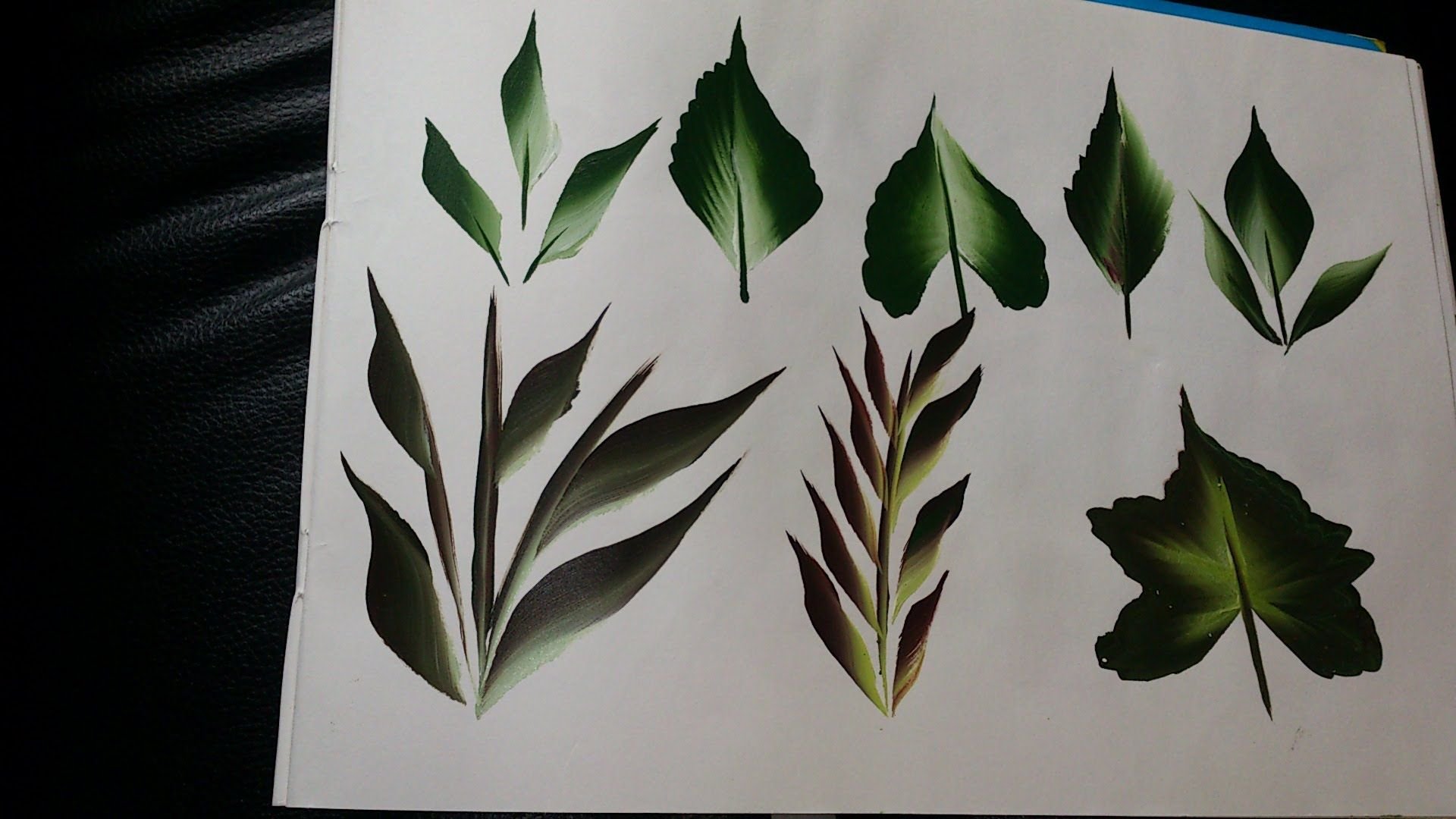 Рисунки листьев акрилом