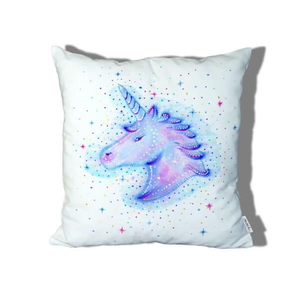 Роспись единорога на подушечке