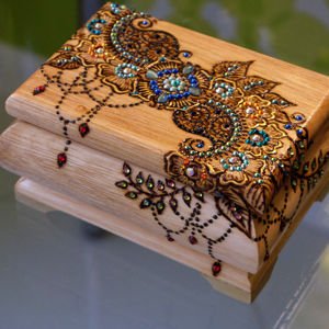 Роспись шкатулок акриловыми красками двойной мазок