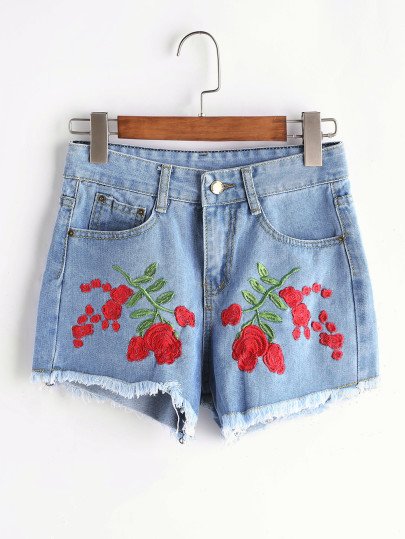 Вышивка на шортах