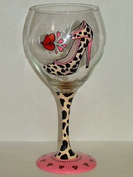 Рисунки акрилом на бокалах