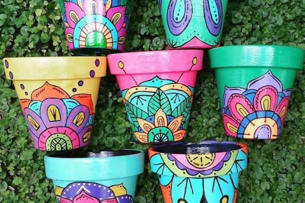 Роспись глиняных горшков акриловыми красками