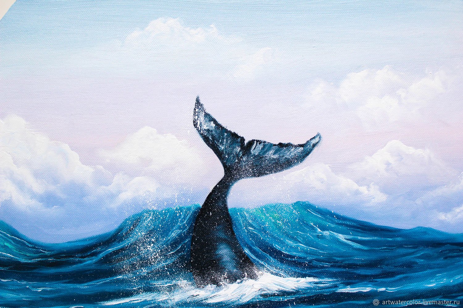 кит в море на