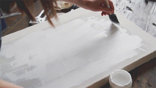 Прогрунтовать холст