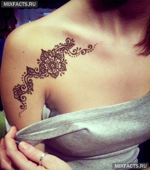 Тату мехенди на шее