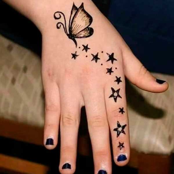 Мехенди бабочка на руке