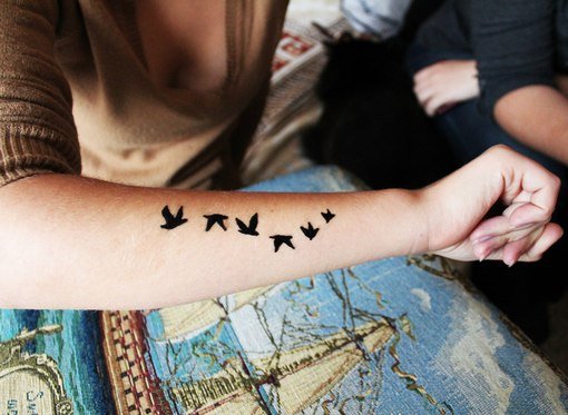 Тату хной птицы