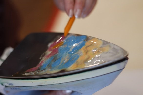 Рисование воском утюгом