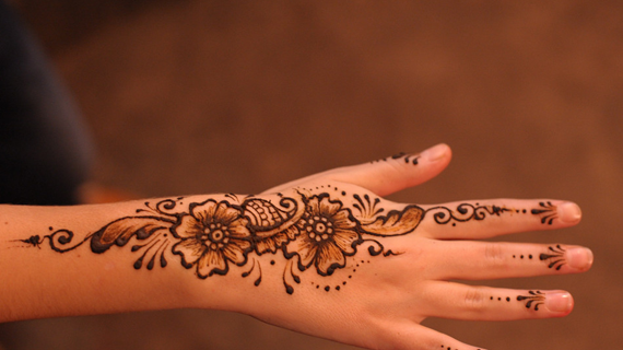 Татушка жабка хной