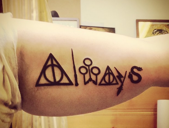 Тату очки Гарри Поттера