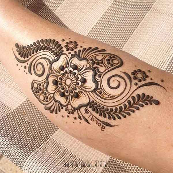 Мехенди на икре ноги