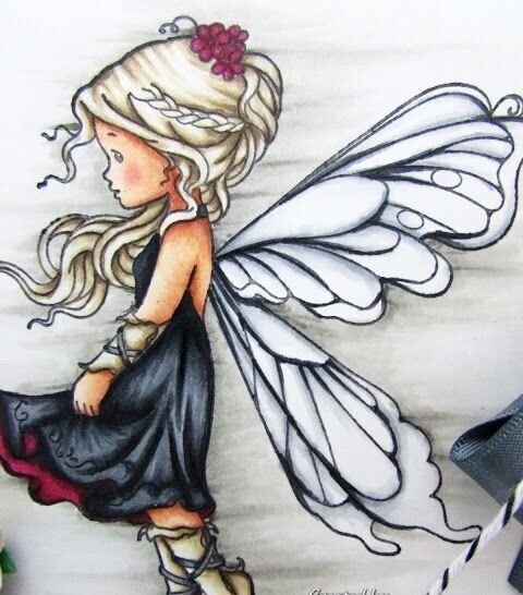Рисунок феечки маркерами