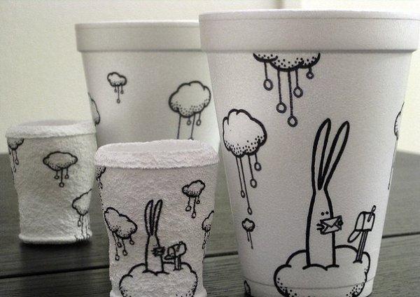 Разрисовать стаканчик бумажный