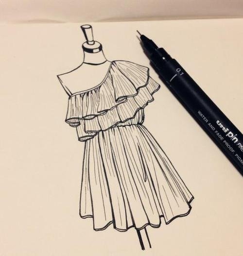 Красивое платье для скетчбука