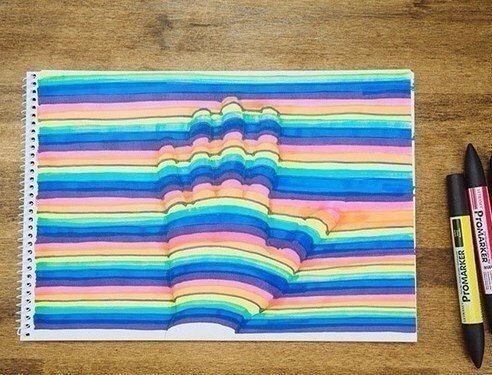 Объемная рука на бумаге