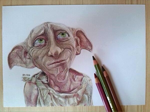 Добби цветными карандашами