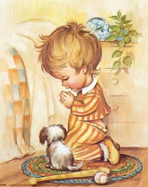 Мальчик молится