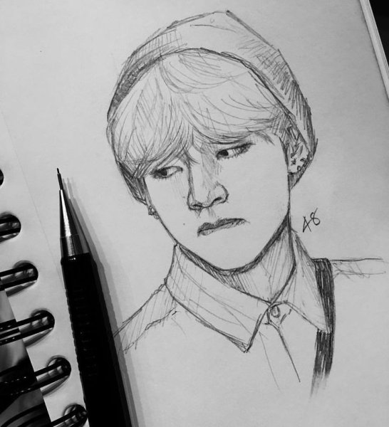 BTS карандашом Юнги