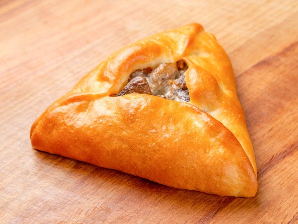 Осетрина. Кулебяка. Расстегаи