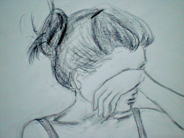 Девушка карандашом