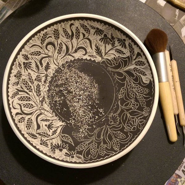 - Сграффито (техника процарапывания) Иран