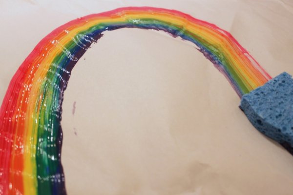 Композиция с радугой