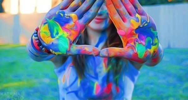 Яркие краски