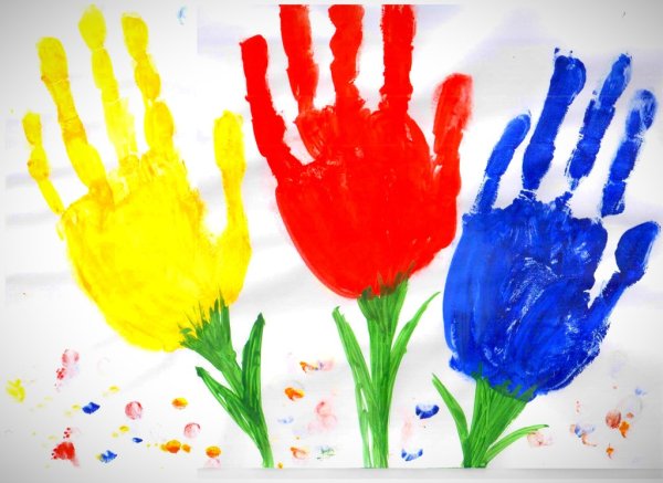 Рисование ладошками в детском саду
