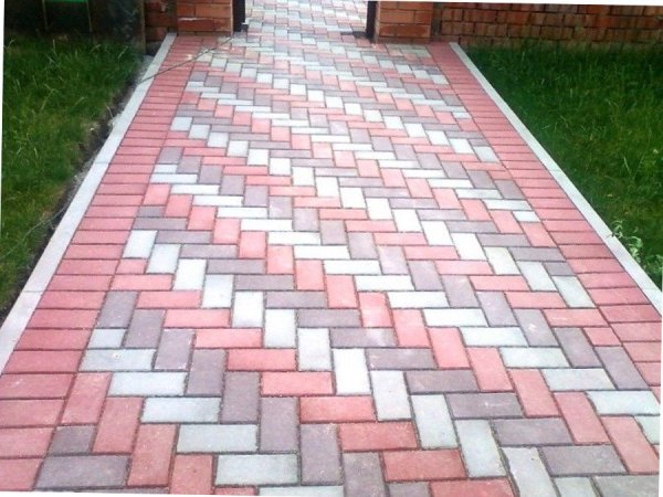 Раскладка брусчатки 200х100