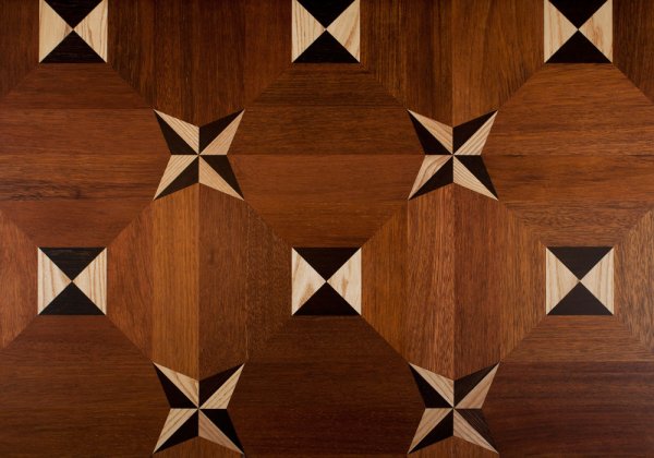 Komodoor Мербау м select