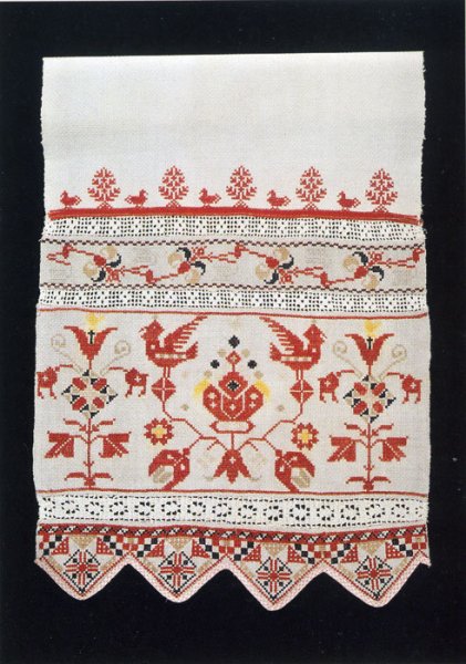 Русские узоры на полотенце