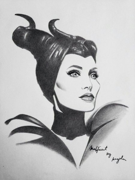 Стивен кри Малефисента