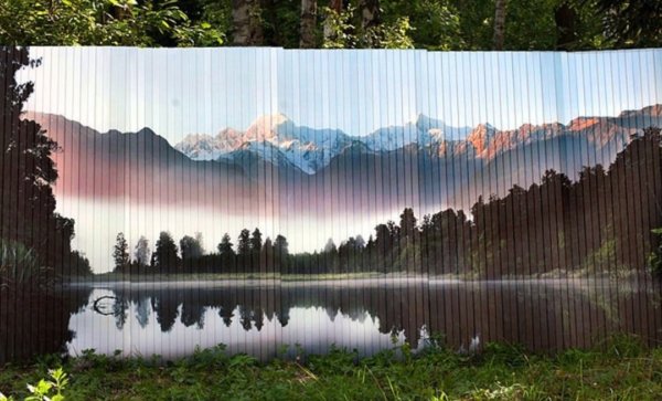 Пейзаж с забором