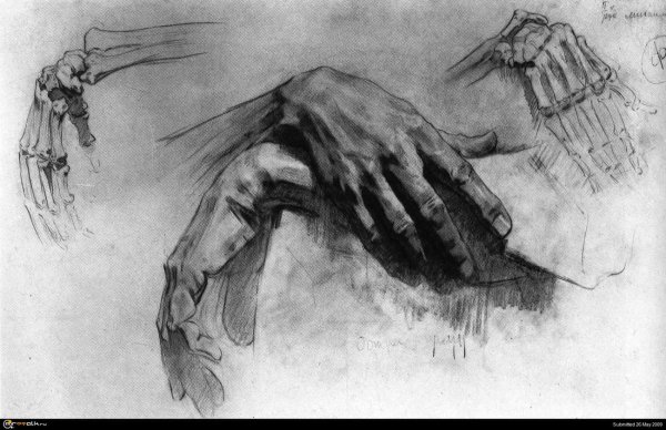 Рука художника с кистью