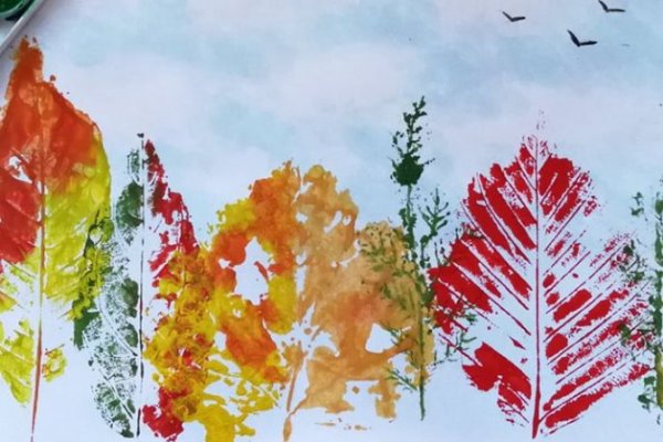 Осенний лес отпечатывание сухих листьев