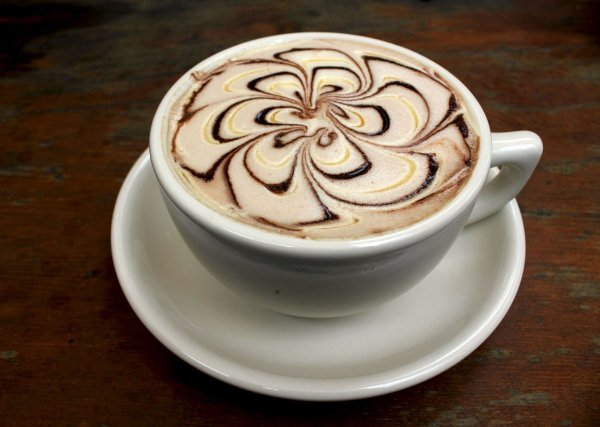 Рисование на кофейной пенке