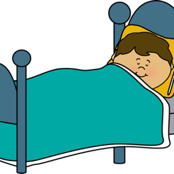 Мальчик спит в кровати